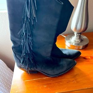Black fringe western boots size 9